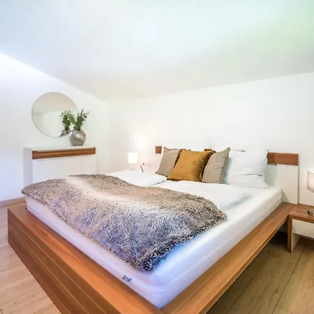 Alpenluxus Presents Panorama - Car Park And Mountain View Apartamento