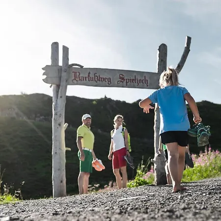 Alpenluxus Presents Panorama - Car Park And Mountain View Apartamento Mayrhofen
